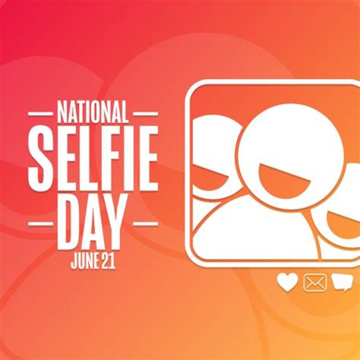 National Selfie Day: Top 5 Best Selfies in Video Games