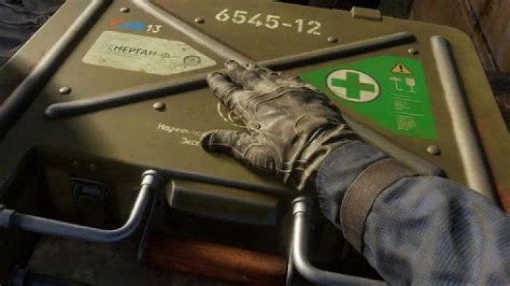 Metro Exodus how to save Anna | Can you save Anna?