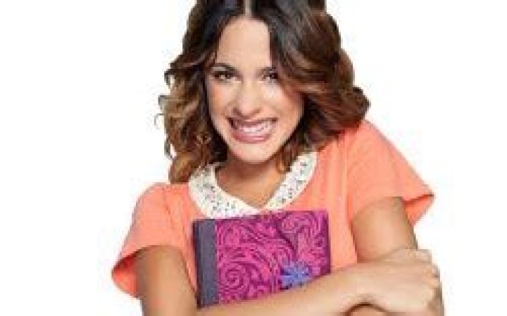 Are You A Violetta Fan?