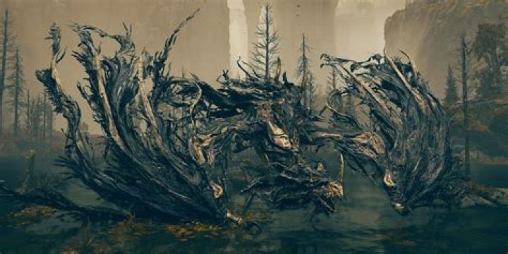 Elden Ring player goes on mech suit rampage