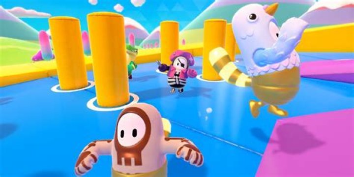 
Fall Guys – How to Dive