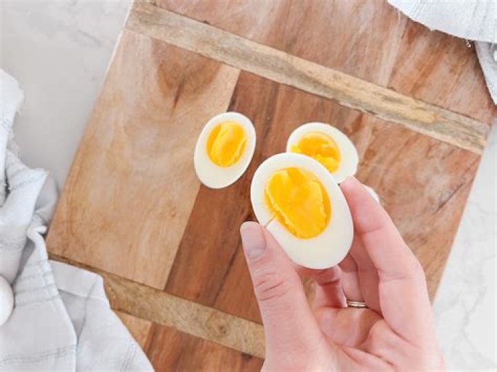 Fortnite Hardboiled Set - Pro Game Guides