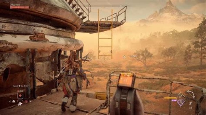 How to climb the Cinnabar Sands Tallneck in Horizon Forbidden West