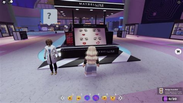 How to get all free items in Roblox Tate McRae Concert Experience