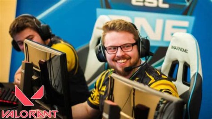 JasonR keybinds and crosshair settings in Valorant