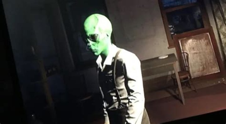 Mafia: Definitive Edition - Become An Alien (Or A Clown) With Secret Free Ride Missions | Easter Eggs Guide