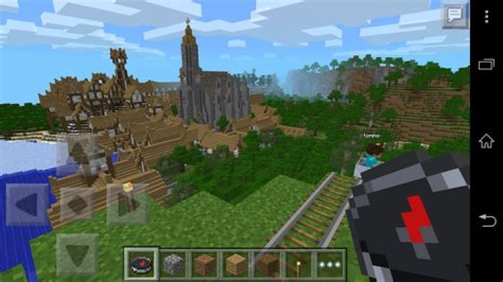 Minecraft Pocket Edition Update 0.7.3 Brings the Sun, Moon, and Stars