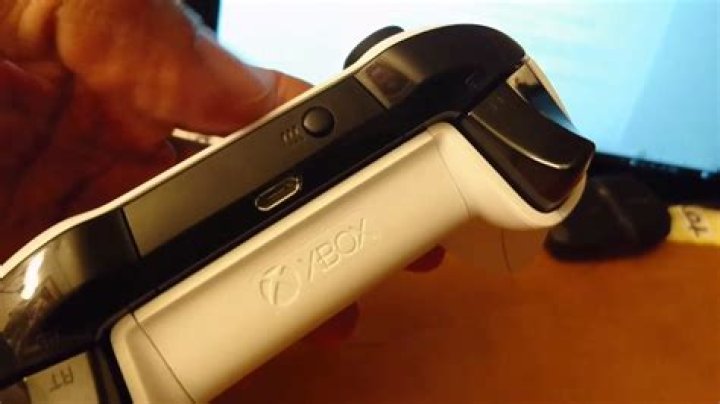 Modern Day Game Genie at E3 For PS3