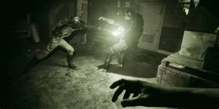 Outlast Confirmed and Dated for Steam Release