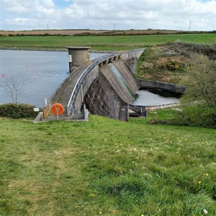 Puzzle 10: Reservoir - Virtual Villagers Origins 2