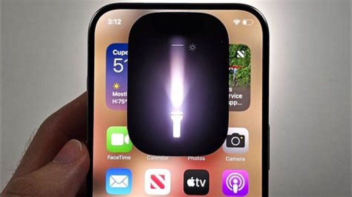 
Ready or Not: How to Use Flashlight