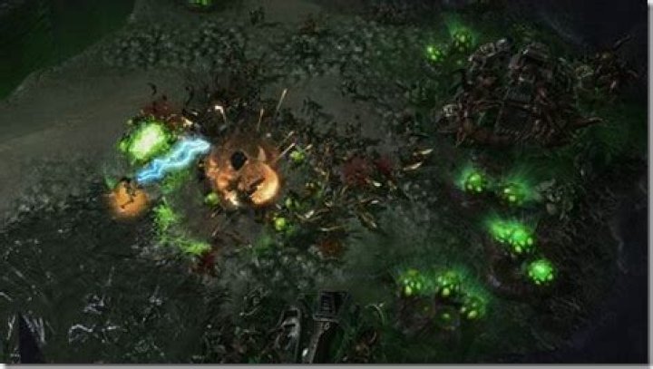 Starcraft 2: Heart of the Swarm Cheat Codes