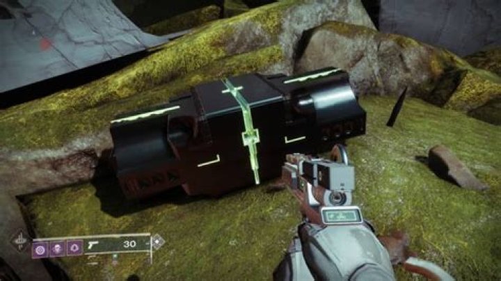 What are Faction Chests in Destiny 2?