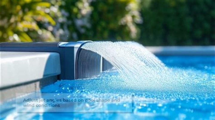 Where should I aim pool jets?