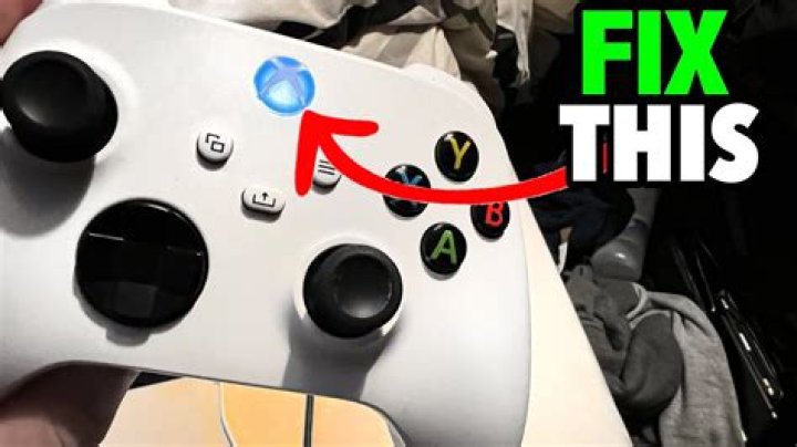 Why is my Xbox Series S controller just flashing?